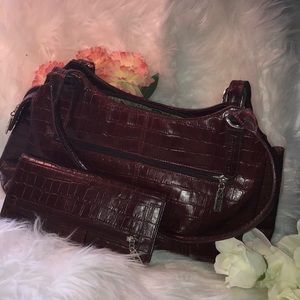 MAXX PURSE AND CLUTCH SET